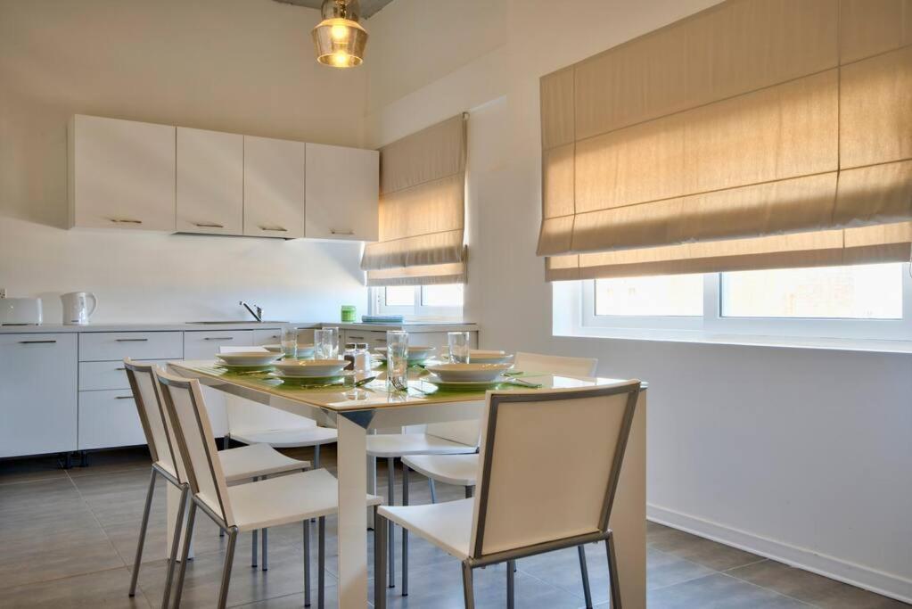 Vallettastay - Harbor View Gem -Sea View 2 Bed Apt Exteriér fotografie